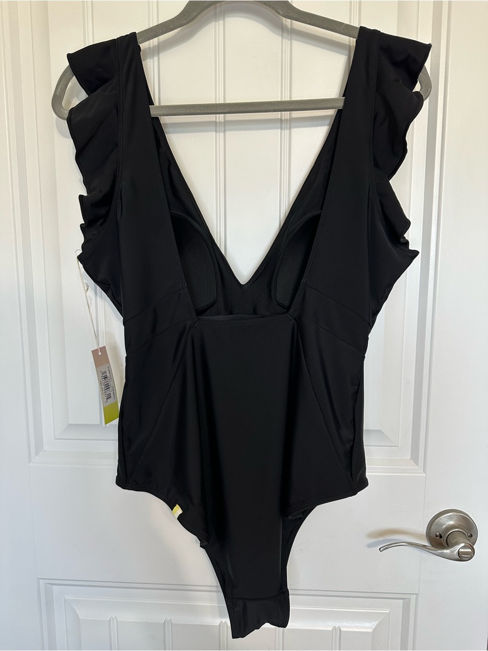 summersalt Best Seller The Ruffle Backflip - Picture 10 of 16
